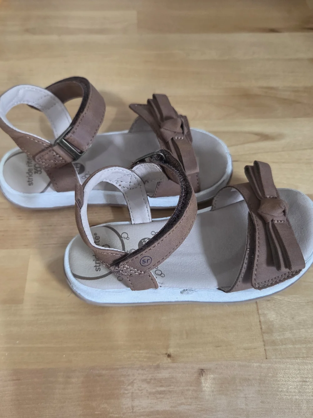 Stride Rite cute brown